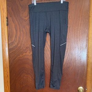 Xersion women’s size XL leggings